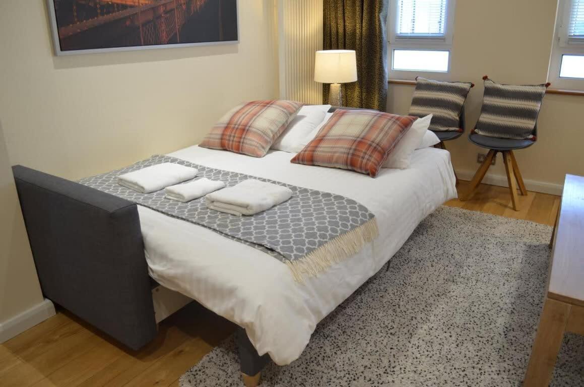 Tower Bridge 2Br Apartment For 6 With Terrace London Exterior photo